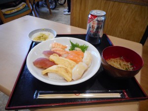 お誕生日会・レクリエーション（キャップ投げ）