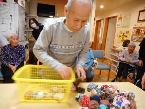 2月お誕生日会・レク（ひもくじ）3月レクリエーション