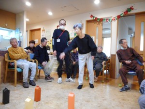 1月レクリエーション輪投げ・節分