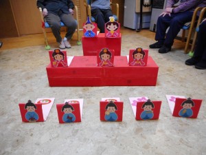 2月お誕生日会 レクリエーション ひな壇ゲーム