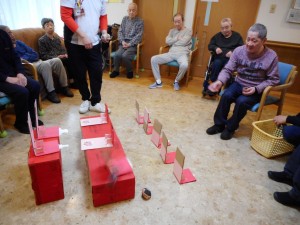 2月お誕生日会 レクリエーション ひな壇ゲーム