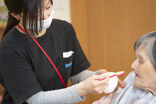 食事中の介助